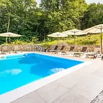 Apartamento Matej-2 By Interhome *