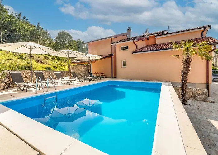 Matej-2 By Interhome * Матульи